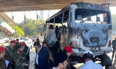 دمشق کې پر یوه پوځي موټر بمي برید ۱۳ کسان ووژل