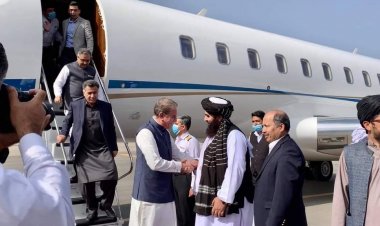 کابل ته د شاه محمود قریشي سفر؛ هدف د افغانستان او پاکستان ترمنځ پر مسايلو خبرې دي