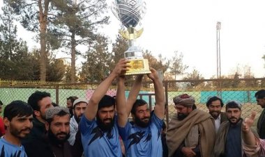 د خزاني والیبال سیالیو اتلوالۍ د مارجې ولسوالۍ ټیم خپله کړه.