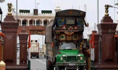 پاکستان هند ته اجازه ورکړه چې غنم او درمل افغانستان ته ولېږدوي