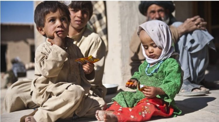 نړیوالو مرستندویانو د افغانستان ۲۸۰ میلیونه ډالره کنګل شوې شتمني خوشي کول تایید کړل