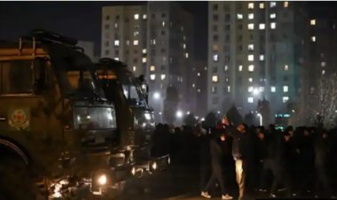 د قزاقستان ولسمشر معترضانو ته: پر دولتي او پوځي ودانیو حمله غیرقانوني ده