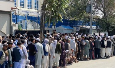 اقتصادي بحران او په افغانستان کې د بانکونو نه حلېدونکې ستونزې