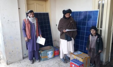 هلمند کې د ۶۸ تنو سره د حرفوي زده کړو څخه تر فراغت وروسته نغدي مرسته وسوه