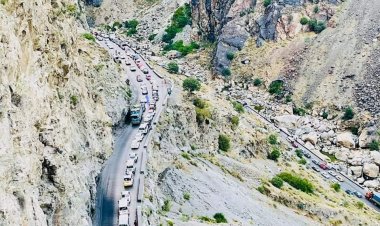 د کابل‌-جلال اباد لار وتړل سوه