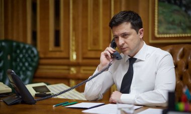 زیلینسکي یو ځل بیا له بایډن سره د اوکراین او روسیې پر مسئله خبرې کړي