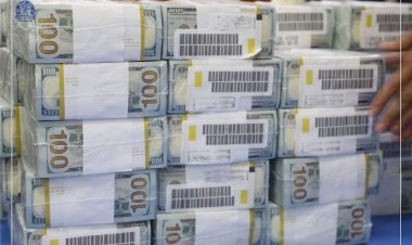 د افغانستان بانک کابل ته د ۳۲ ملیونه ډالرو بستې د رسېدو اعلان وکړ