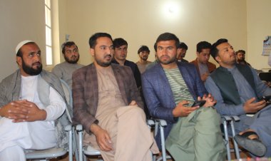 هلمند کې د خبربالانو ملي ورځ د دغه ولایت د خبربالانو ټولنې له لوري ولمانځل سوه