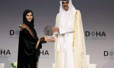 د افغان روباټیک ټیم مشرې ته د 'دوحه فورم' جایزه ورکړل سوه