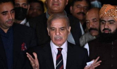 د پاکستان نوې کابینې د وفادارۍ لوړه وکړه