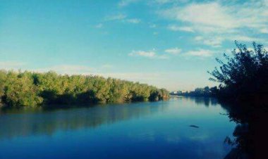 ا ا ا : له ایران سره د اوبو لانجه د خبرو له لارې حل کېدای سي