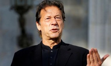 عمران خان: د لاریون پر مهال زموږ له ملګرو سره هم وسله وه او د ډزو اندېښنه راسره پیدا سوه