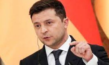 زلنسکي: اوکراين به د ټولو سيمو بېرته نيولو لپاره جګړه وکړي