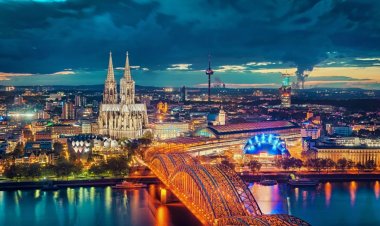 درخواست ویزای پیوند خانواده برای افغان ها در سفارت خانه های آلمان در تهران و اسلام آباد