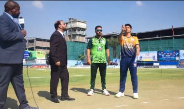 شپږیزه کرېکټ لیګ؛ د کابل بازانو او بند امیر ښامارانو ترمنځ لوبه روانه ده