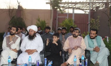 هلمند کي ږغ راډيو خپله نهمه کلیزه ولمانځل!