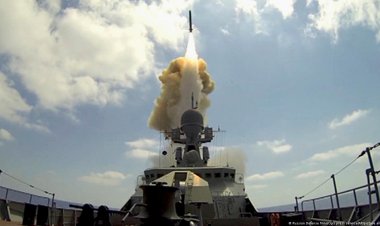 امريکا: اوکرايين ته نږدې د روسيې له‌خوا د اټومي وسلو کارولو ته تياری نه‌سو تأييدولی