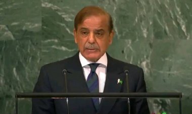 شهباز شریف: د بایډن څرګندونې د حقایقو خلاف دي، امریکا سره همکارۍ ته رښتینې لیوالتیا لرو.