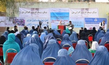 ملګري ملتونه: بشري فعالیتونو کې د افغان مېرمنو ونډه ستونزمنه سوې !