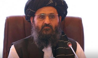 د رییس‌الوزرا مرستیال ملا عبدالغني برادر د پېښو د خطرونو د کمولو نړیوالې ورځې غونډې کې د خیریه بنسټونو له مسوولانو مننه وکړه!