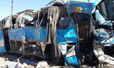 چارواکي وايي په تيرو اتو مياشتو کې په افغانستان کې د ترافيکي پېښو له امله ٧٠٠ کسان وژل سوي او څه باندي ١٠٠٠ تنه نور ټپيان سوي دي.