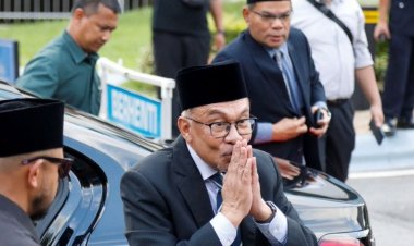 انور ابراهیم د مالیزیا هېواد د نوي صدراعظم په توګه ټاکل سوی او نن یې لوړه وکړه.