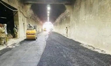 د ژمي په رارسیدو سره د سالنګ لویې لارې د بیارغونې چارې د ځنډ سره مخ سوي دي.