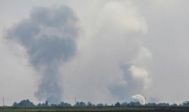 د کریمیا په ټاپوزمه کې د چاودنو راپورونه خپاره سوي