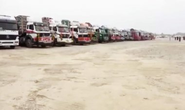 ‏د ‎ننګرهار ترانسپورټ رياست مسوولین: چې په دغه ولایت کې په  ۷۰۰ جريبه دولتي ځمکه باندې د بار وړونکو موټرو لپاره تم ځای جوړ سو.