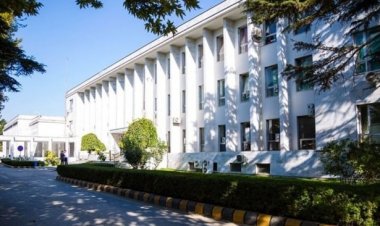 بهرنیو چارو وزارت په سویډن کې د قران کریم یوې نسخې سوځول غندلي