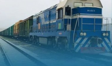 ‏د هرات د رېل پټلۍ مسؤلينو د تورغنډۍ په بندر کې د ترکمنستان د رېل پټلۍ وزارت له چارواکو سره ليدلي