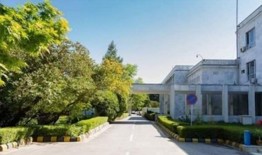 بهرنیو چارو وزارت وايي،  په ایران کې د سفارت لپاره نوی شارژدافیر او ډپيلوماټان ګومارلي.