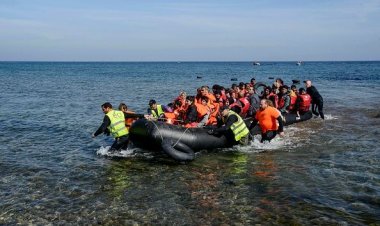 افغانان امریکا ته د رسېدو لپاره ولې مرګوني سفر ته زړه ښه کوي؟