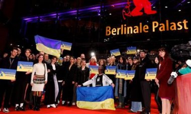 برلین کې زرګونه کسانو د اوکراین د جګړې پای ته رسولو غوښتنه وکړه