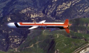 جاپان له امریکا ۴۰۰ کروز توغندي پیري