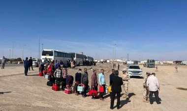 د ايران له زندانونو څخه  ۱۸۹ افغانان ازاد او هېواد ته راستانه سول