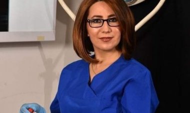 ‏افغان مېرمنې ذاکرې حکمت او د نړۍ د بېلابېلو هېوادونو لسو نورو ښځو د امریکا د ۲۰۲۳ کال د زړورتیا جایزه ګټلې ده.