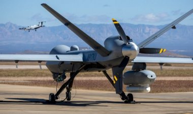 امریکا د روسیې له جنګي الوتکو سره د ډرون مخامختیا پېښه کې روسي پیلوټان په ''بې پروايي'' تورن کړل