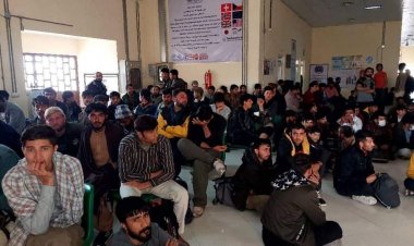 ‏د کډوالو او راستنېدونکو چارو وزارت سرپرست وزير په کابل کې د ایران له سفیر  سره د افغان کډوالو د ستونزو په اړه خبرې کړې دي