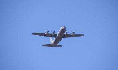 ‏د ترانسپورټ او هوايي چلند وزارت وايي؛ په هرو ۲۴ ساعتونو کې له ۱۰۰ ډيرې عبوري الوتنې د افغانستان په فضا کې کېږي.