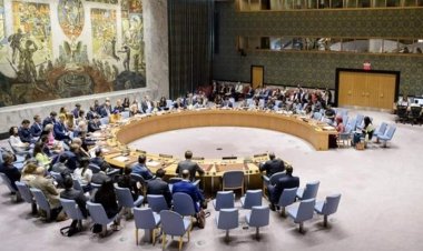 ملګرو ملتونو د افغان مېرمنو او نجونو پر زده‌کړو او د کار پر بندېزونو د لرې کيدو غوښتنه وکړه