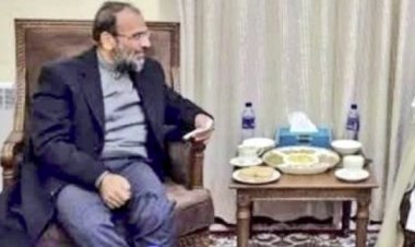 د عامې روغتیا وزارت سرپرست د ایران له مرستیال سفیر سره کتلي دي.