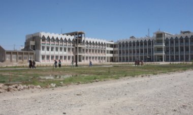 د هلمند د لوړو زده کړو مؤسسې له یوې نیمي لسیزي انتظار وروسته پوهنتون ته ارتقاء وکړه.