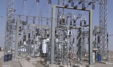 په هلمند او کندهار کې د څو لسیزو وروسته خلګ د ګرمۍ په موسم کې له ۲۴ ساعته برېښنا څخه برخمن سوي!