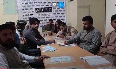 هلمند میشتي خبریالان: له رواني او اقتصادي ستونزو ځوریږو.