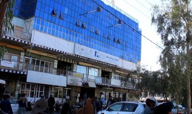 هلمندیان: د بهرنیو اسعارو په وړاندې د افغانیو ارزښت له ښه کیدو سره بیا هم د خوراکي او غیر خوراکي توکو بیې لوړي دي.