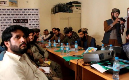 هلمند میشتي خبریالان د ظرفیت لوړونې د روزنیزو پروګرامونو غوښتنه کوي.